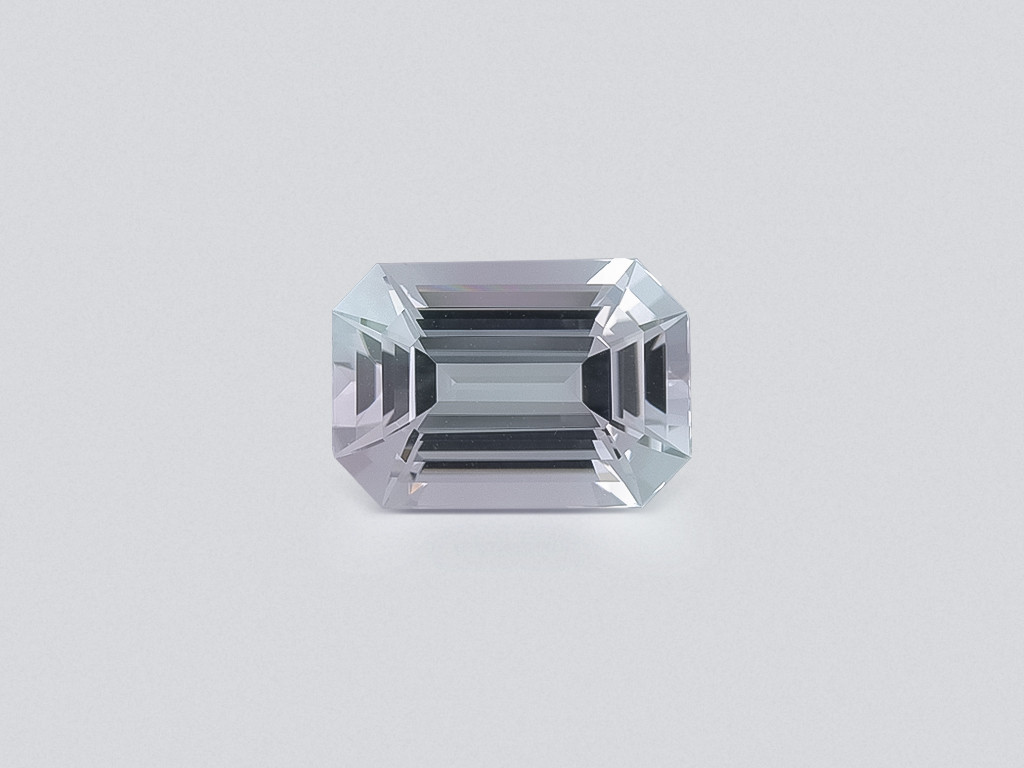 Kunzite light green octagon cut 4.52 carats, Pakistan Image №1