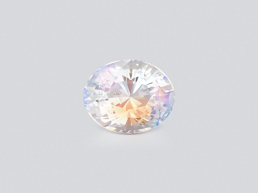 Pierre de lune arc-en-ciel taille ovale 7,81 carats, Madagascar  Image №1
