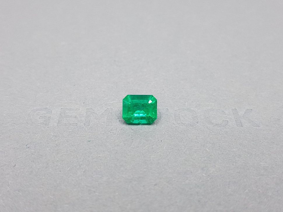 Colombian Emerald Vivid Green 1.32 ct Image №1