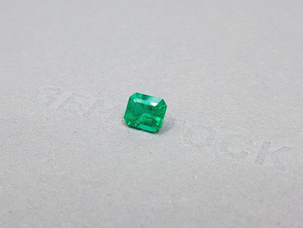 Colombian Emerald Vivid Green 1.32 ct Image №3