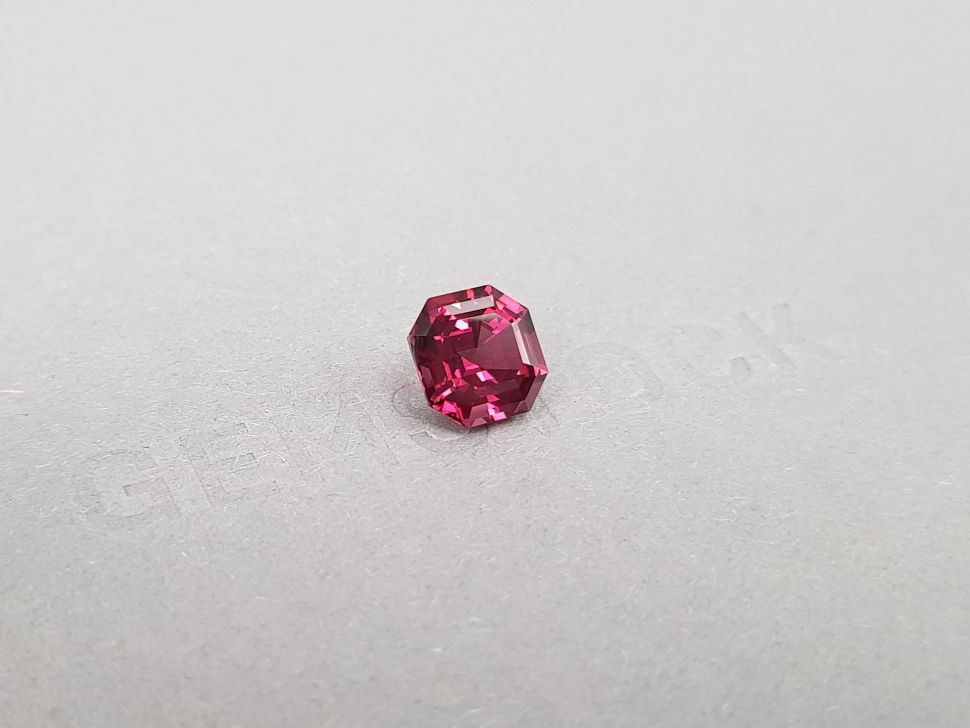 Red-pink octagon cut garnet from Tanzania 3.04 ct Image №2