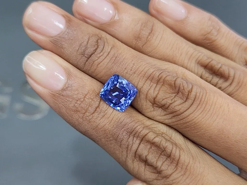 Zafiro azul aciano de talla cojín sin calentar, 4,59 quilates, Sri Lanka Image №2