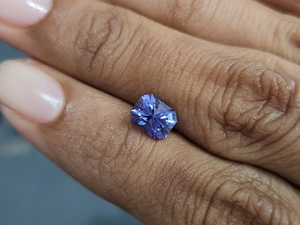 Tansanit radiant cut 1,52 carats, Tansania Image №2