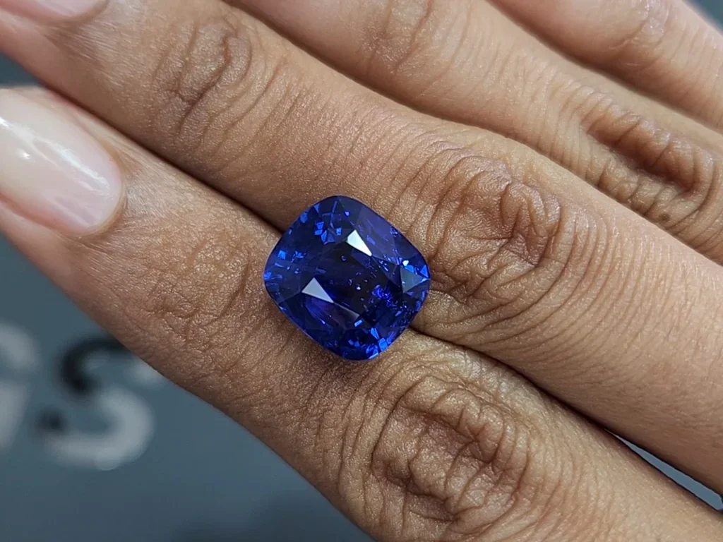 Gran zafiro azul de talla cojín de 11,34 quilates, Sri Lanka Image №2
