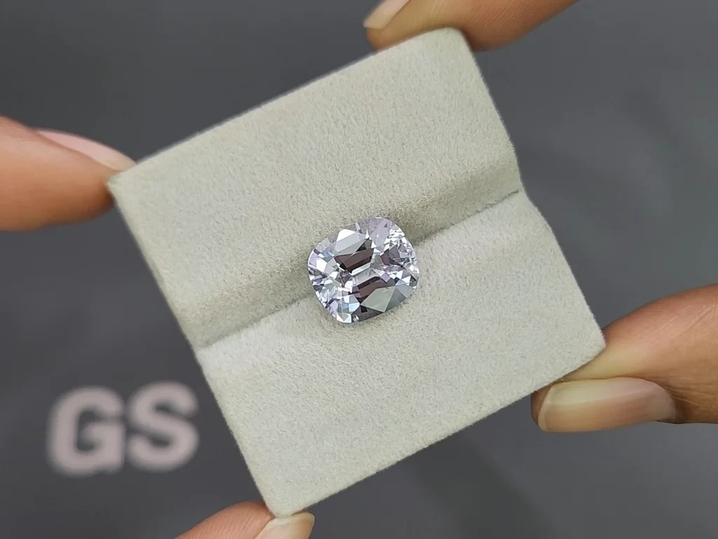 Espinela de talla cojín de 5,84 quilates, Birmania  Image №4