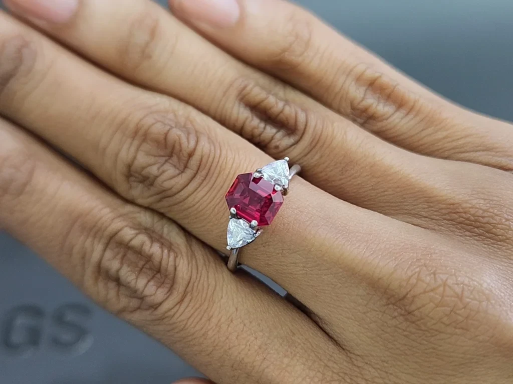 Intense Red ruby in octagon cut 2.02 carats, Mozambique Image №5