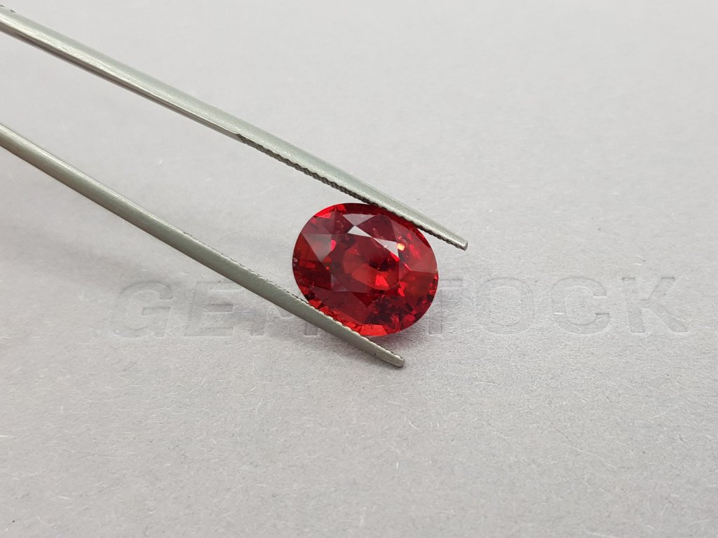 Vivid red Mahenge spinel in oval cut 7.57 carats, Tanzania Image №2