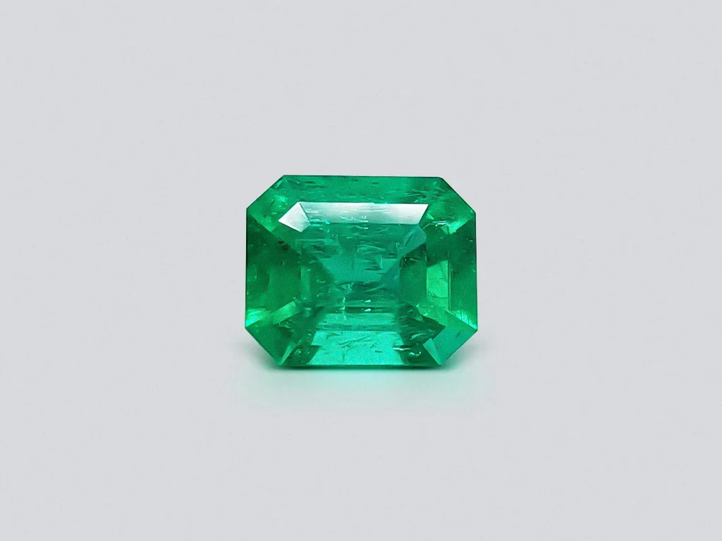Vivid Green emerald 1.73 ct, Colombia Image №1