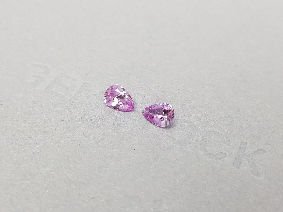 Pair of purple pear cut Madagascar sapphires 1.13 ct Image №3