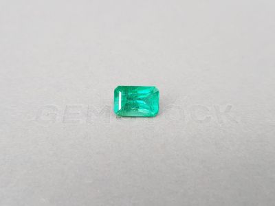 Vivid Green emerald from Colombia in radiant cut 3.74 ct photo