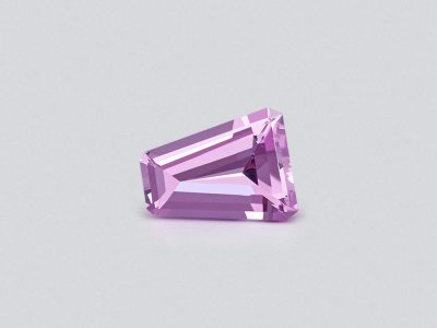 Unique lilac spinel in trapezoid cut 2.55 carats, Vietnam photo