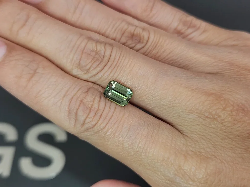 Vanadium containing chrysoberyl in octagon cut 2.56 carats, Sri Lanka Image №2