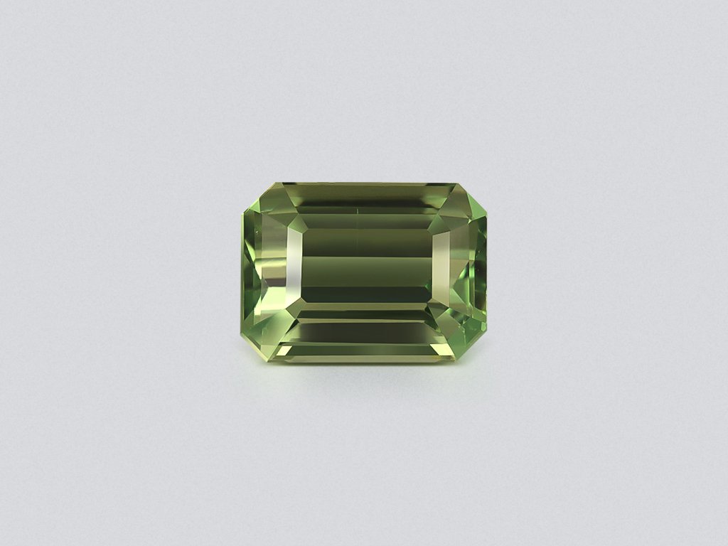 Vanadium containing chrysoberyl in octagon cut 2.56 carats, Sri Lanka Image №1