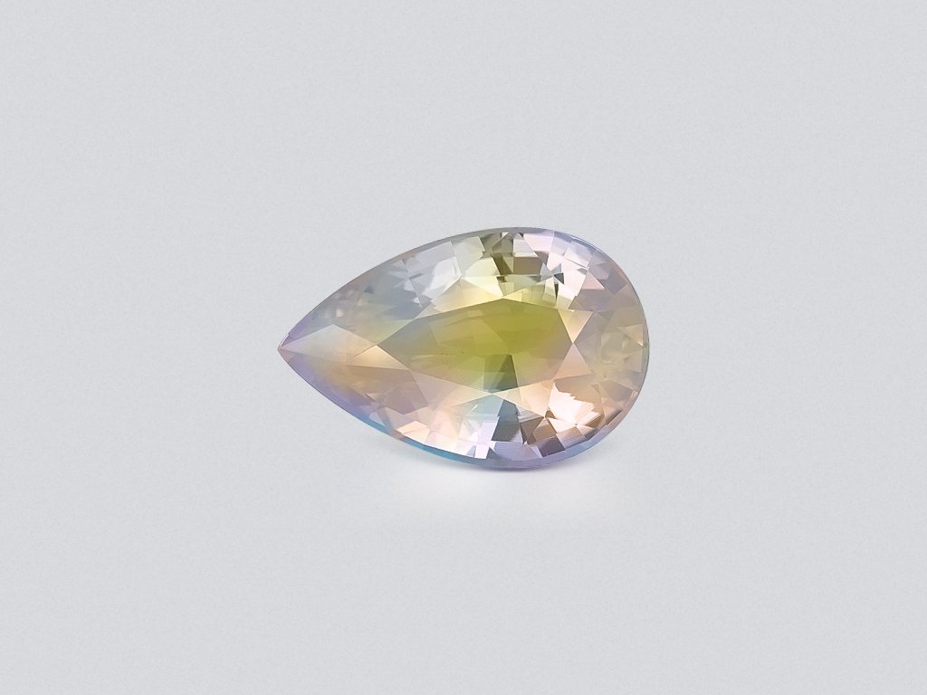 Piedra lunar arcoíris con corte de pera de 10,36 carats,de Madagascar Image №1