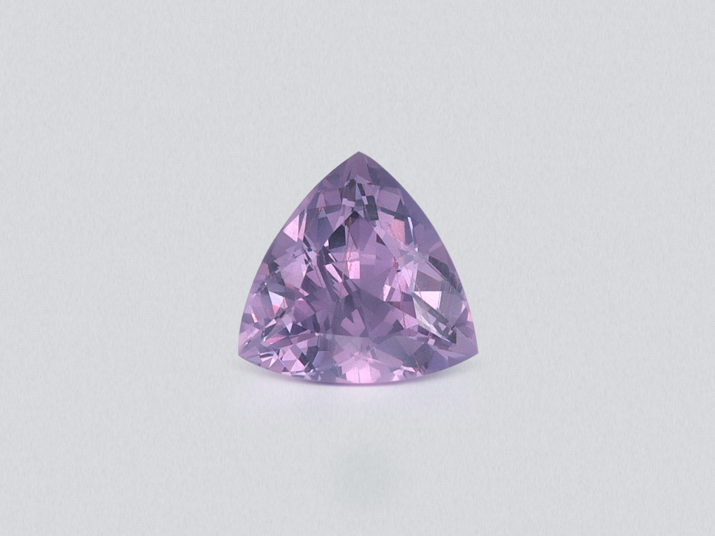 Lavender spinel trillion cut 0.86 carats, Tanzania Image №1
