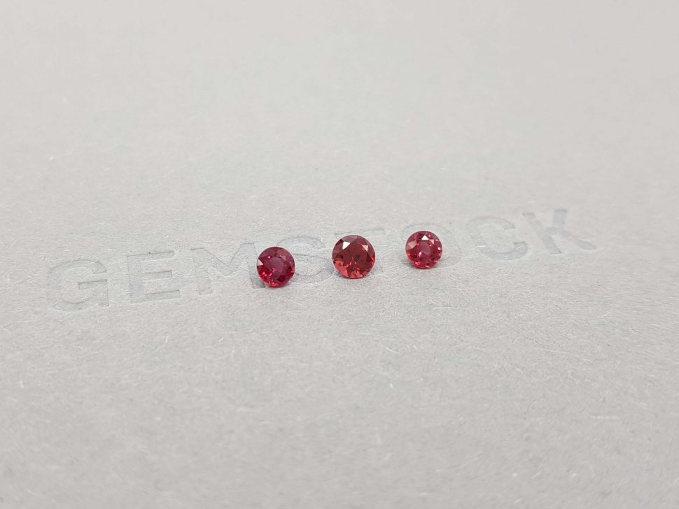 Set of bright red round cut spinel 0.68 ct Image №2