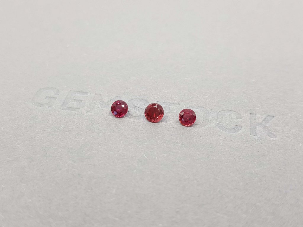Set of bright red round cut spinel 0.68 ct Image №3