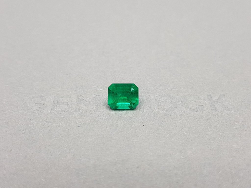 Colombian Muzo Green emerald octagon shape 1.25 ct Image №1