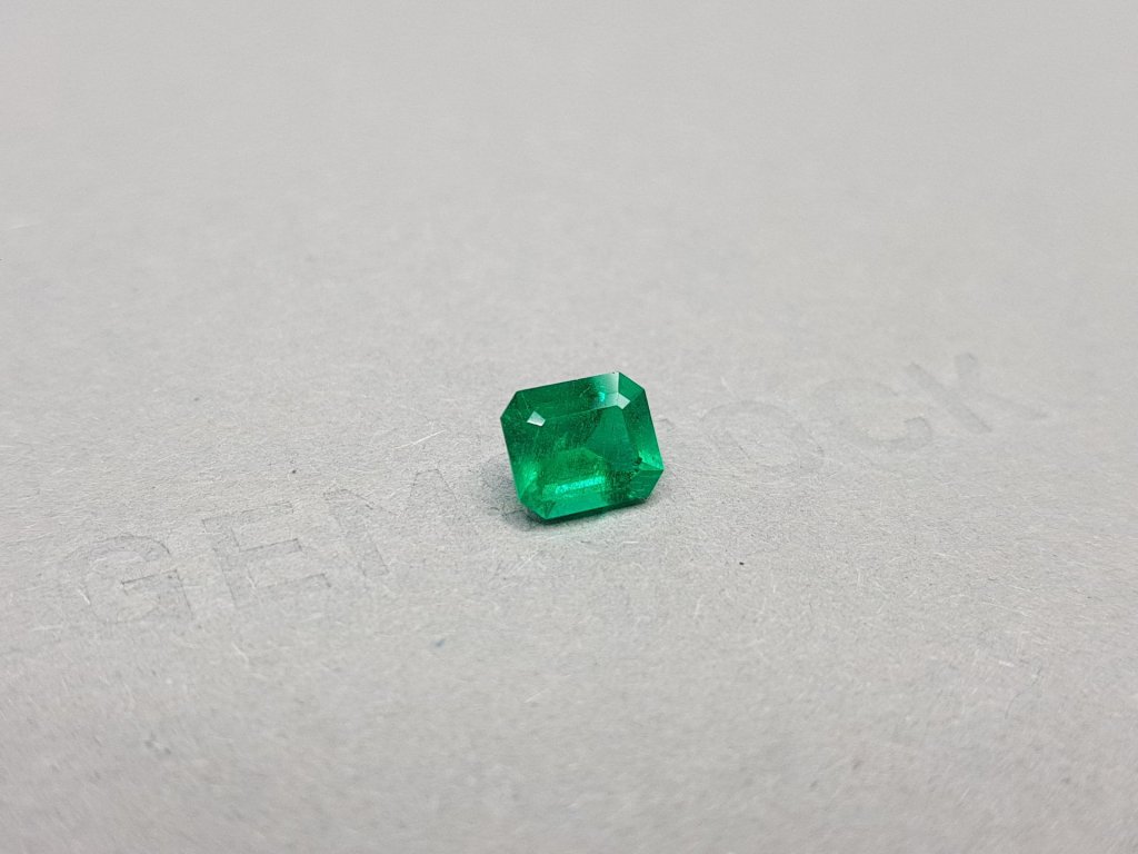 Colombian Muzo Green emerald octagon shape 1.25 ct Image №2