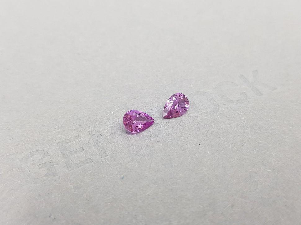 Pair of purple unheated sapphires from Madagascar 0.87 ct Image №2