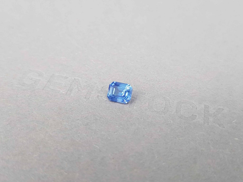 Cornflower blue unheated sapphire 0.81 ct, Sri Lanka Image №3