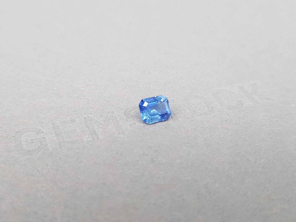 Cornflower blue unheated sapphire 0.81 ct, Sri Lanka Image №2