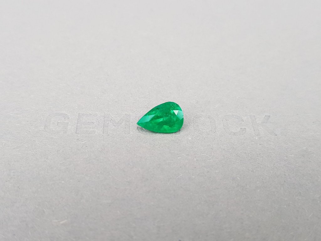 Muzo Green pear cut emerald 1.59 ct, Colombia Image №1