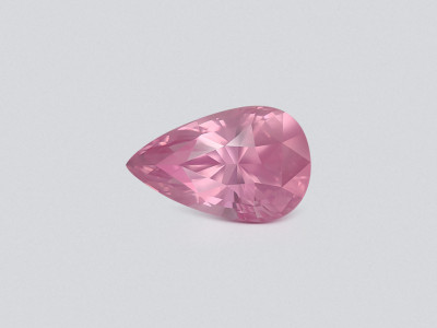 Unbeheizter Padparadscha saphir in birnenform rutil seideneffekt 2,70 carats, Sri Lanka  photo