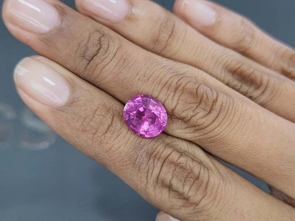Pink spinel oval cut 5.00 carats, Tanzania Image №2