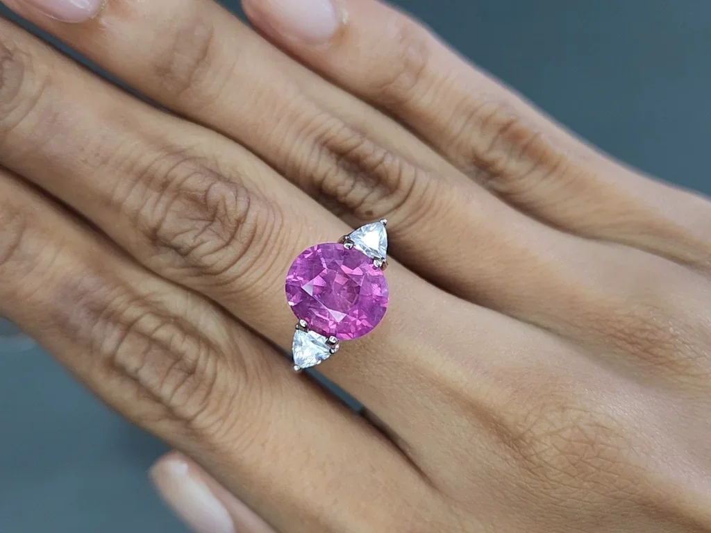 Pink spinel oval cut 5.00 carats, Tanzania Image №5