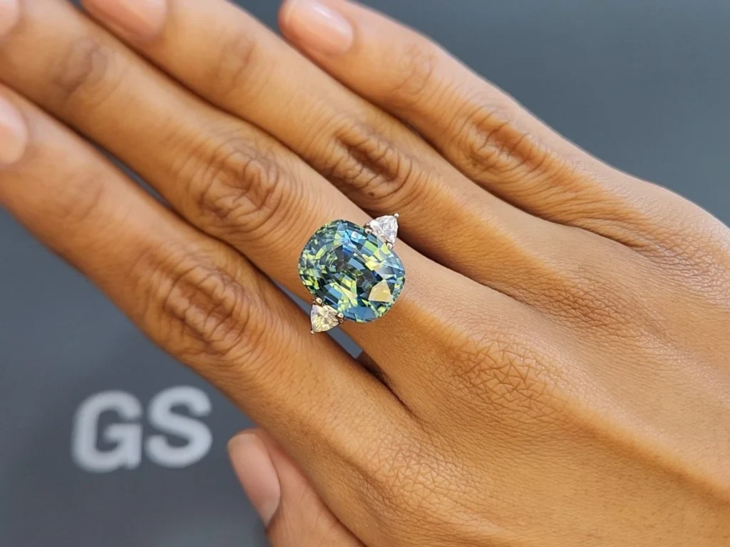  Zircon Colour-Change cushion cut 15.20 carats, Burma Image №12