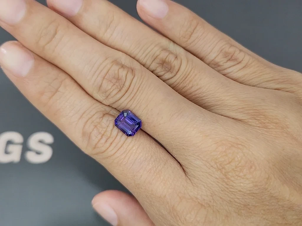 Unheated violet sapphire octagon cut  2.10 carats, Sri Lanka Image №2