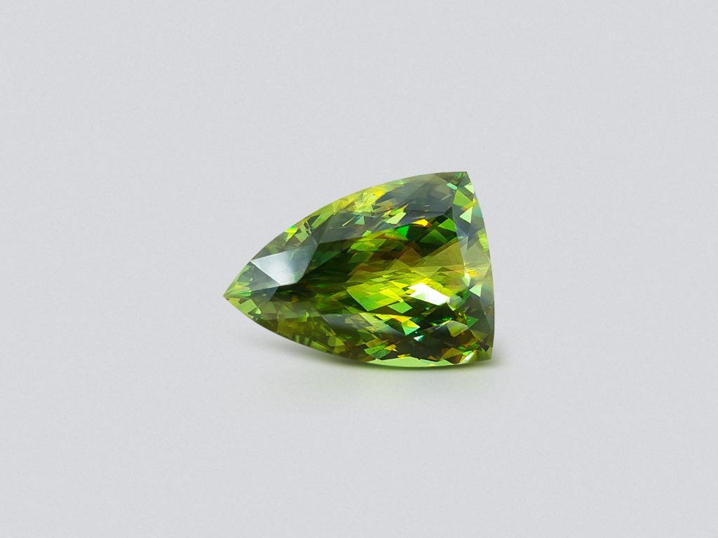 Large green sphene 36.41 ct, Zimbabwe Image №1