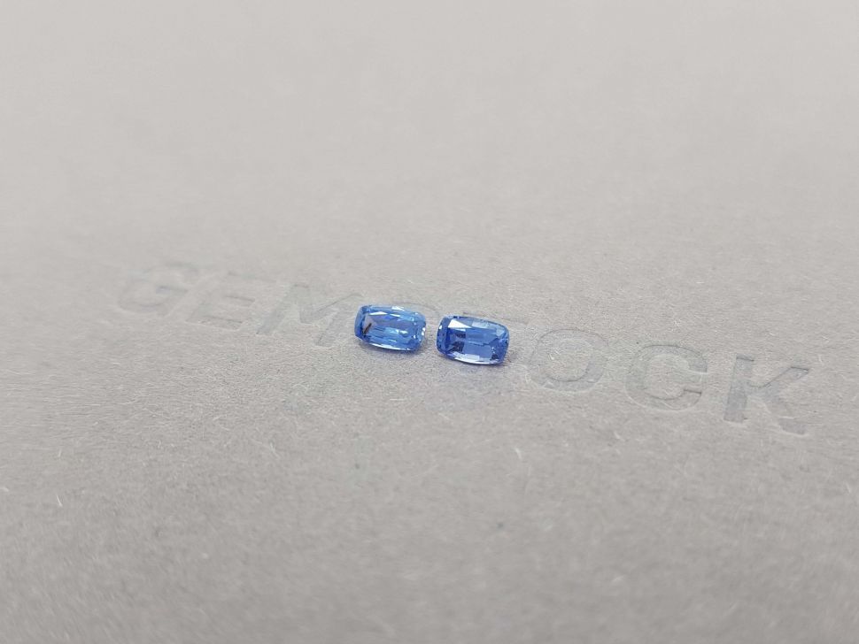 Pair of cushion cut sapphires 0.69 ct, Sri Lanka Image №3