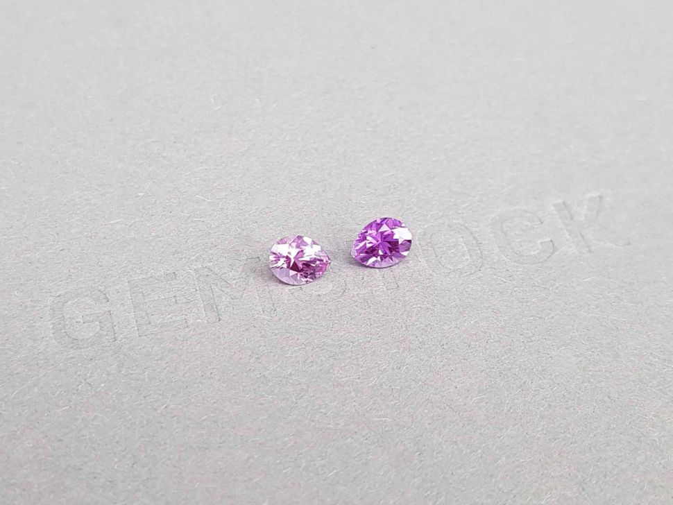 Pair of vivid pink unheated sapphires 1.01 ct, Madagascar Image №2