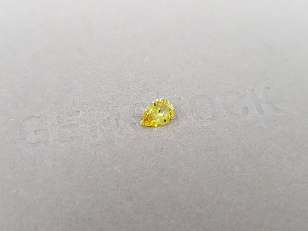 Yellow unheated pear-cut sapphire 0.69 carats, Madagascar Image №2