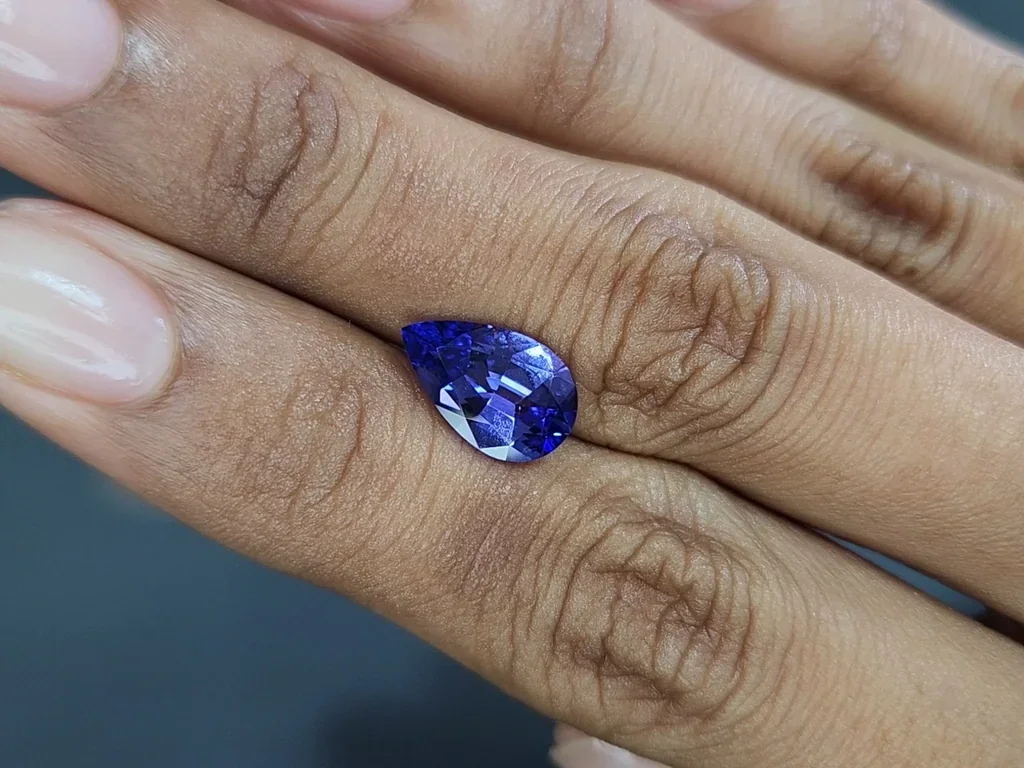 Tansanit im birnenschliff 2,80 carats, Tansania Image №2