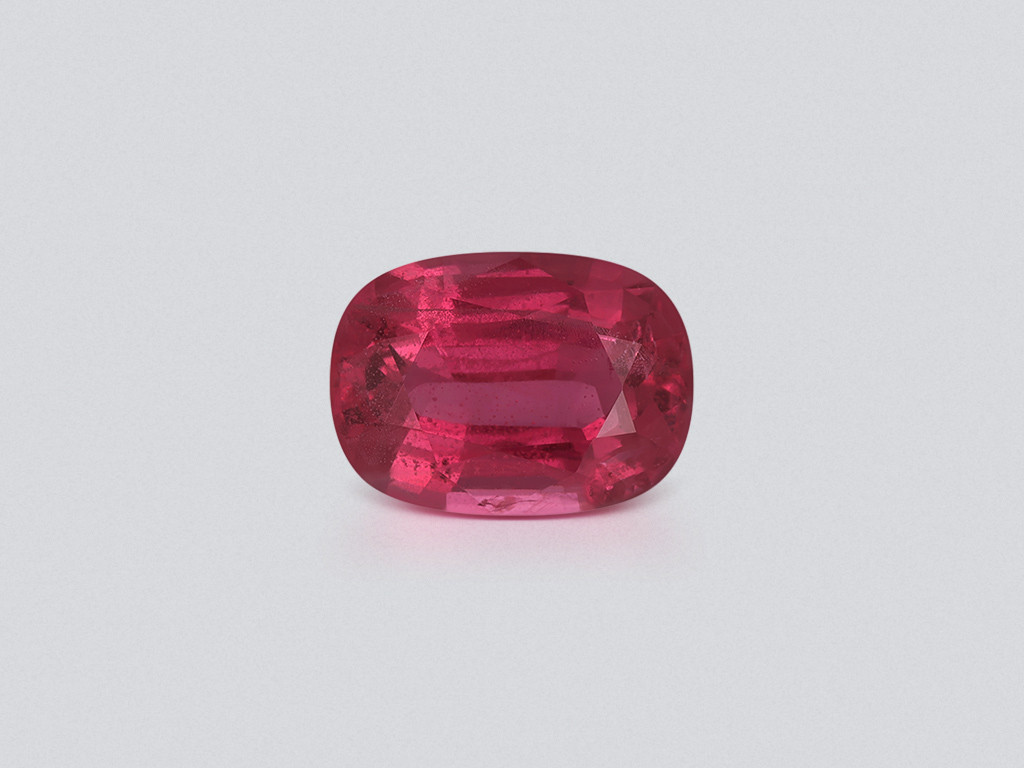 Spinel  pink red cushion cut 3.18 carats, Vietnam Image №1
