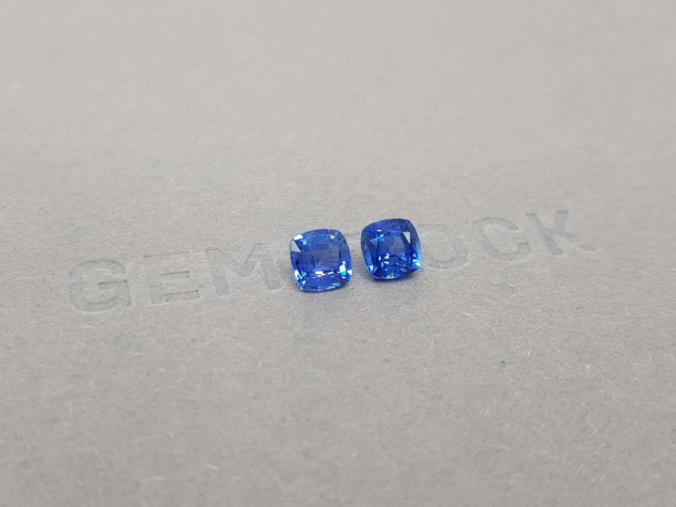 Pair of blue sapphires 1.81 ct cushion cut, Sri Lanka Image №2