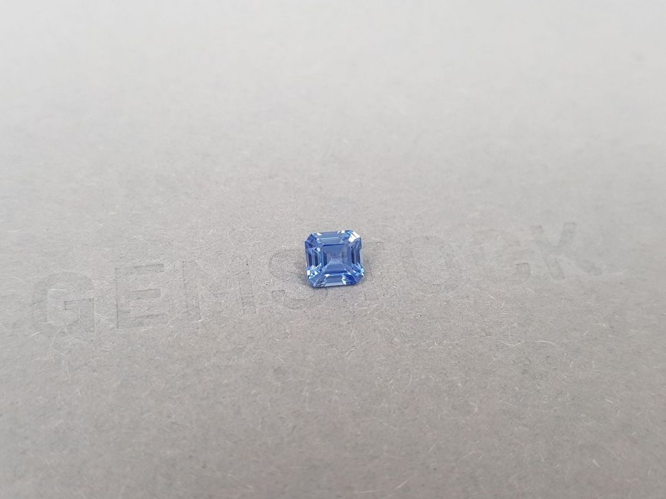 Unheated octagon-cut sapphire from Sri Lanka 0.73 ct Image №2