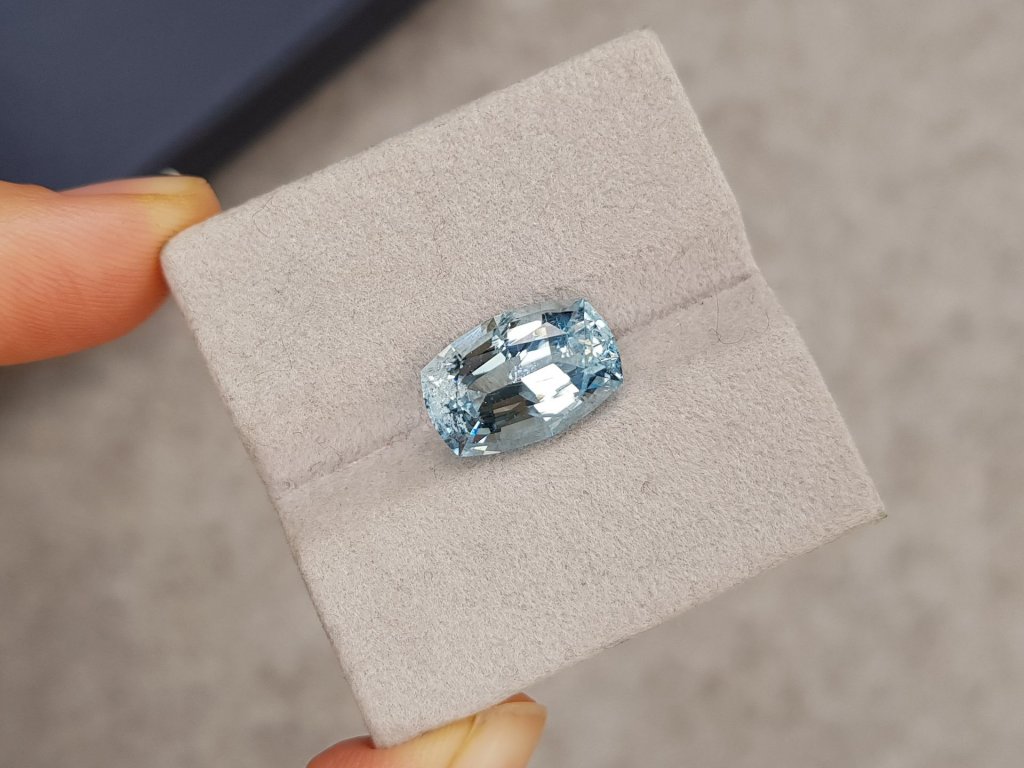 Cushion cut aquamarine 6.27 carats Image №3