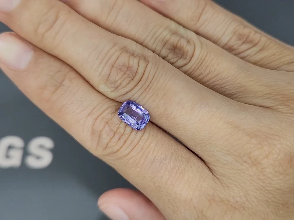 Unbehandelter violetter saphir kissenförmiger 2,06 karat, Sri Lanka Image №2