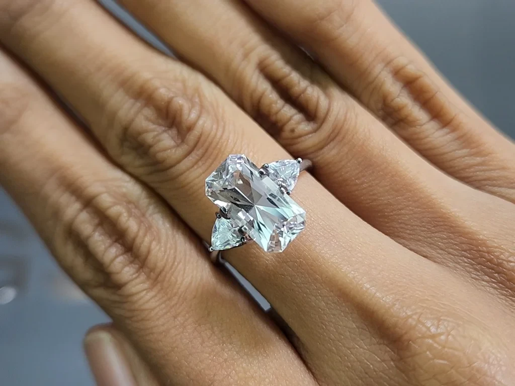Kunzite radiant cut 3.67 carats, Pakistan Image №5