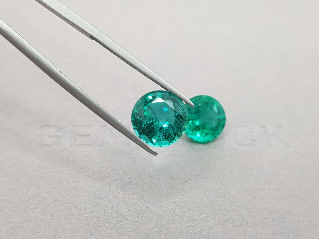 Pair of bluish green emeralds in round cut 5.90 ct, Zambia Image №4