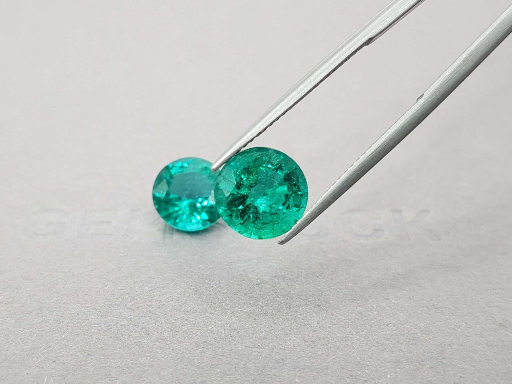 Pair of bluish green emeralds in round cut 5.90 ct, Zambia Image №5