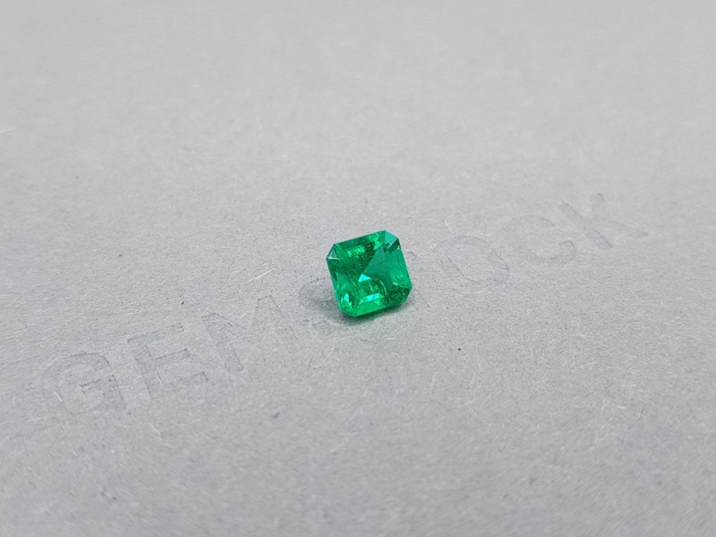 Muzo Green emerald 1.02 ct, Colombia Image №2