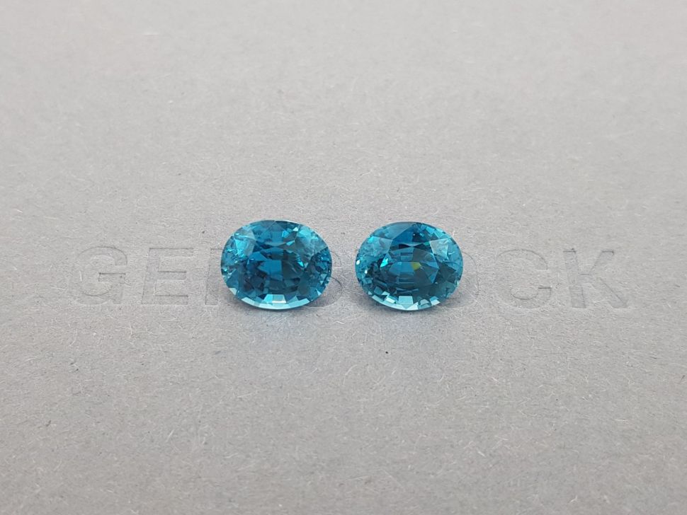 Pair of intense oval cut blue zircons 8.71 ct Image №1