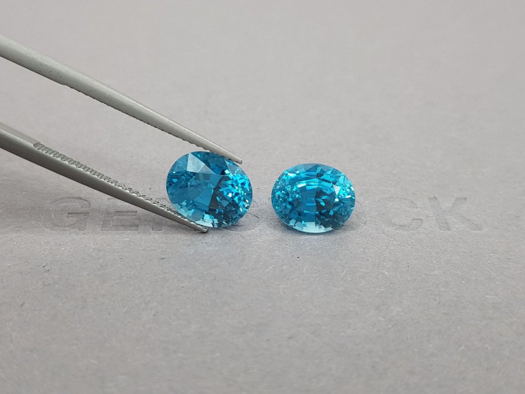 Pair of intense oval cut blue zircons 8.71 ct Image №2