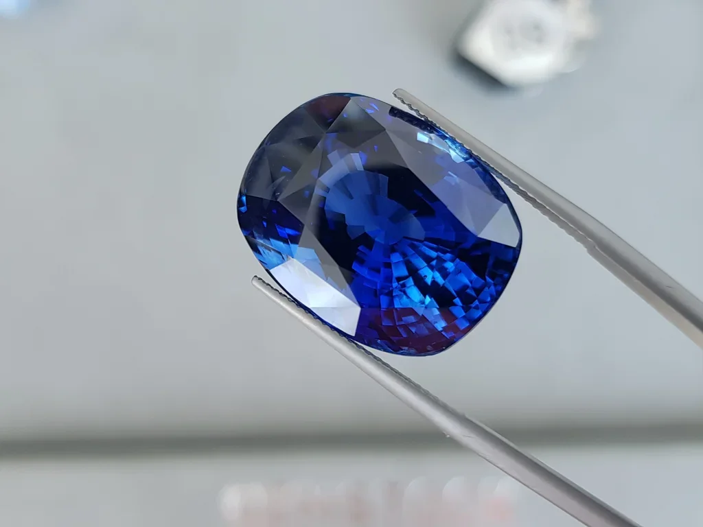 Investment Royal Blue sapphire 56.62 carats in cushion cut, Sri Lanka  Image №2