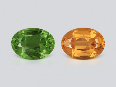 Contrasting pair of spessartine garnet and tsavorite oval cut 2.10 carats, Africa, Tanzania photo